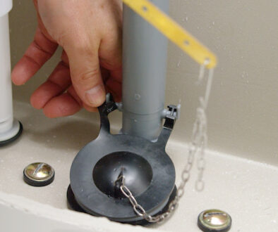 how-to-fix-a-leaky-toilet-flapper-2023-step-4